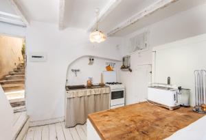 Au vieux château, atypique vue mer