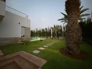 Superbe Villa ,Piscine,Accès plage,Zone balnéaire - 塔姆拉赫特乌兹达尔