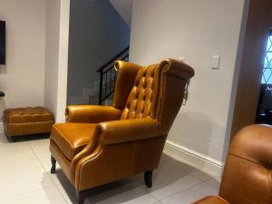 Tokai Cape Town South Africa 3-Beds 2baths Townhouse