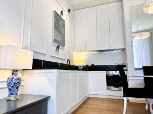 MONDRIAN Suites & Apartments Royal Route Old Town