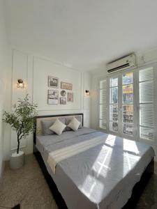 AnNam - Truc Bach Lake - StreetFood - Central Location