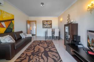 Lily - Fabulous 1-bed apt with roof terrace