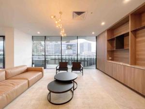 Box Hill 1BR Apt with Pool,Gym,Sauna l158