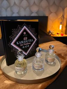 Love hotels Love Room & Spa, L-Atelier des Sens : photos des chambres