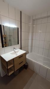 Appartements Le Celadon : photos des chambres