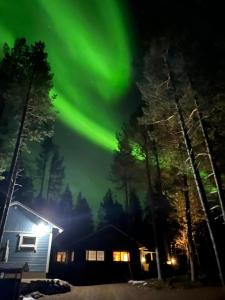 Hippu Holiday Home in peaceful location near Äkäslompolo