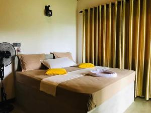 Knuckles breeze villas