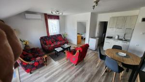 Sobe i apartmani Djordjevic