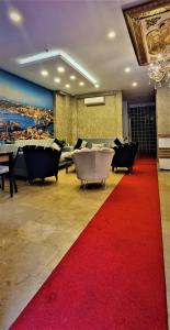 By Historial Hotel Due