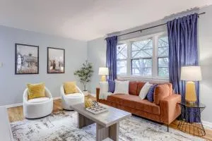 Central 4BD Home - Spacious Backyard & Fun Games - Blair