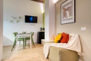 Near the Duomo, Mini Suite Navigli