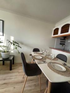 Acogedor departamento sector sur con vista al mar