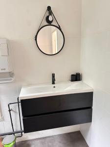 Appartements Maison cosy avec jardin, wifi et parking gratuit : photos des chambres
