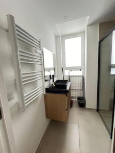 KB 21 - Metro 7 - AC - Free Parking - 4 pers