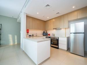 Stunning 2 Bed with Full Ain Dubai Views