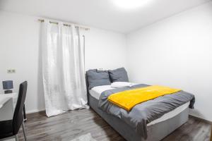 F&F Suites Ilsfeld OG, zentrale Lage, Autobahnnähe & kostenfreie Privatparkplätze