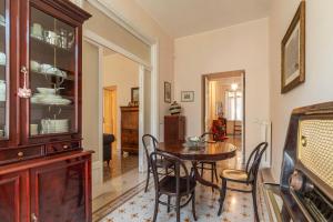 GuestHost - Sapienza University Elegant Apartment!