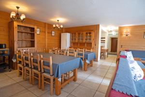 Meije 13: Grand duplex proche télésiège, vue panoramique