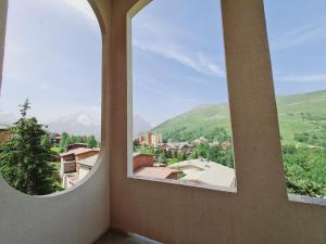 Meije 13: Grand duplex proche télésiège, vue panoramique