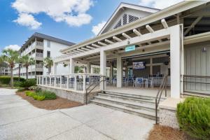 203 Ocean Dunes - Tranquil Beachside Villa with Heated Pool, Ocean Views & Walk to Coligny Plaza!