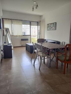Departamento 4 ambientes Mar del Plata sobre Diagonal Dibu Martinez