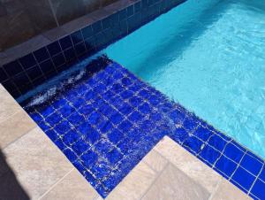Casa com piscina em Itanhaem