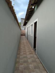 Casa com piscina em Itanhaem