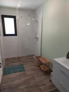 Maisons de vacances Gite au coeur de Senneville : photos des chambres