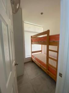 Casa de Playa muy cerca al mar, piscina exclusiva!