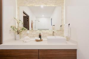 Luxe Dept Private Pool & BBQ Patio