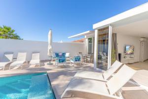 Bungalow with private pool