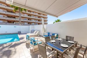 Bungalow with private pool