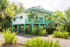 #28 Beach Bungalow - Muñeco