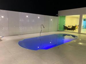 Casa alto padrão - Praia da Pinheira - 300m do mar