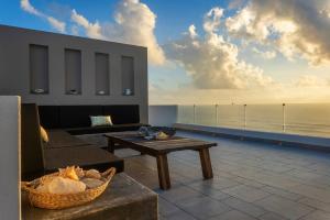 Oceanview villa 4BR Concierge Service