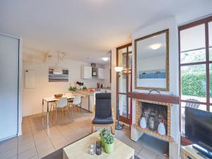 Villas Villa in France with Private Garden & BBQ : photos des chambres