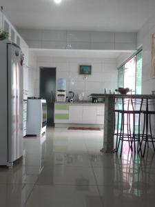 Casa dois pavimentos com Piscina nos Ingleses - Disponivel temporada