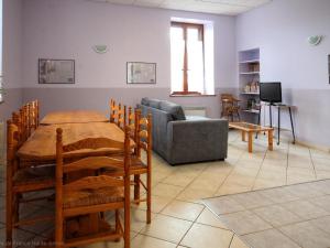 Charmant gîte à La Montagne avec cheminée, animaux admis - FR-1-583-67