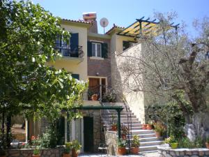 Vasiliki Studios