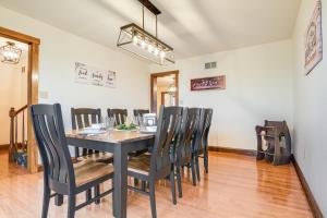 4 Mi to the Amish Village Spacious Home with Deck!