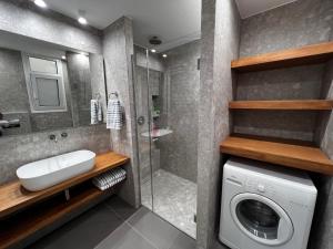 Stunning View Zeas Marina - 1 bedroom