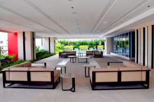 Prime End Sunset View Unit in Makati