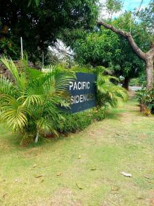 Beach house between Tamarindo and Avellanas