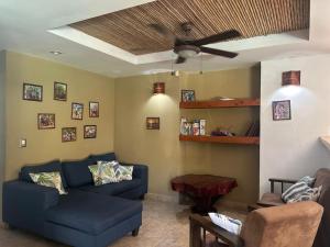 Beach house between Tamarindo and Avellanas