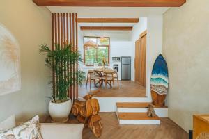 Villa Kaya Canggu, 5mins walk to the Beach, New 1BR Pool Villa in Canggu