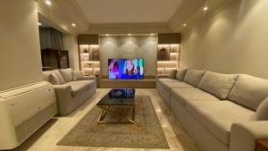 luxury apartment firist row nile view maadi cairo-4