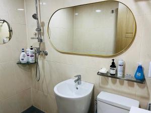 Apartment close to Hongik University Station