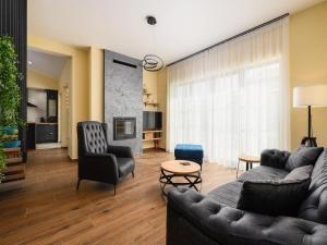 Villa in Maru ini with Private Pool