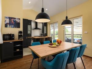 Villa in Maru ini with Private Pool