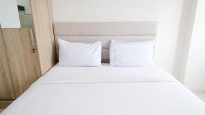 Cozy Stay Studio at Puncak Permai Apartment By Travelio